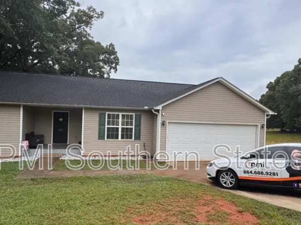 134 Lacey Ln, Spartanburg, SC 29301