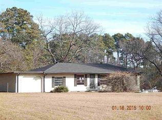2711 Page Rd, Longview, TX 75601