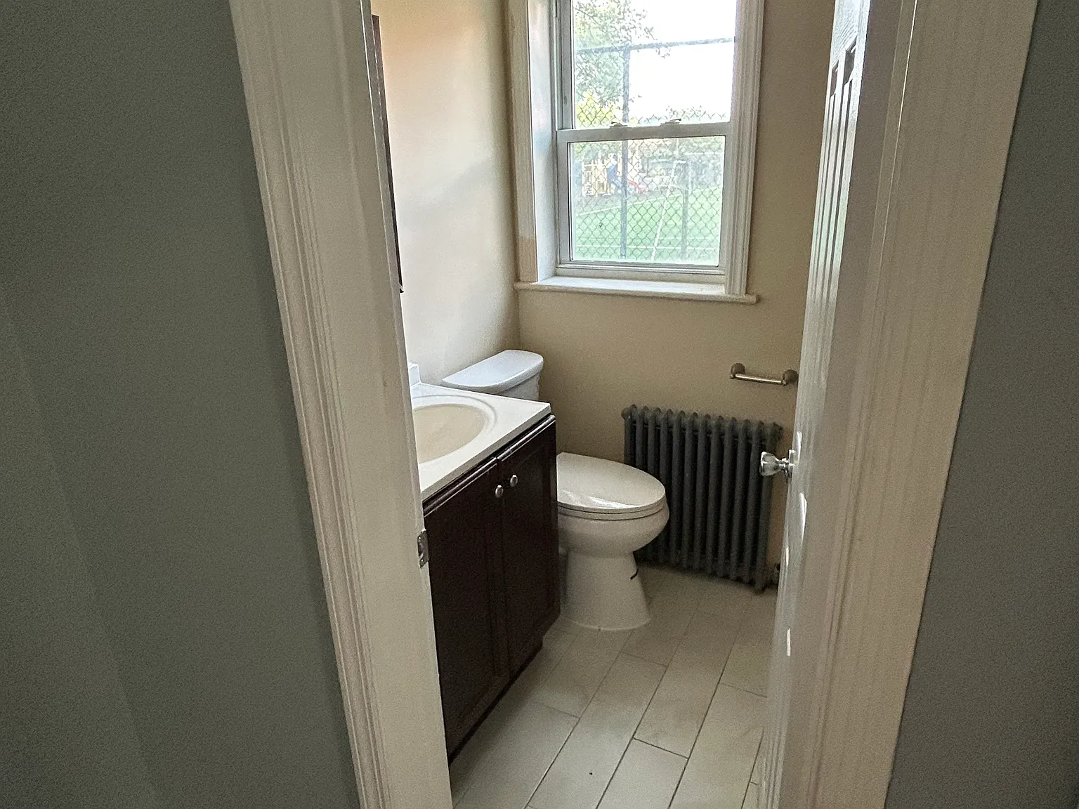 Studio, 500 sqft, $1,350 — Photo 3