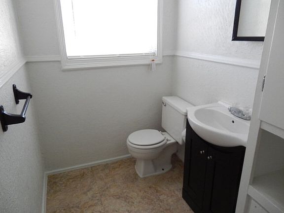 3rd image of 1305 Elmwood Ave