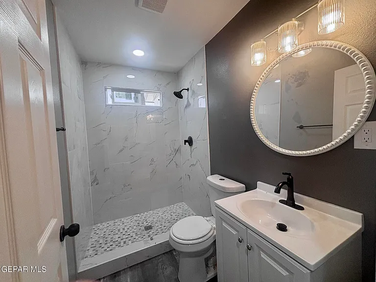 8335 Roseway Dr #2 — Photo 7