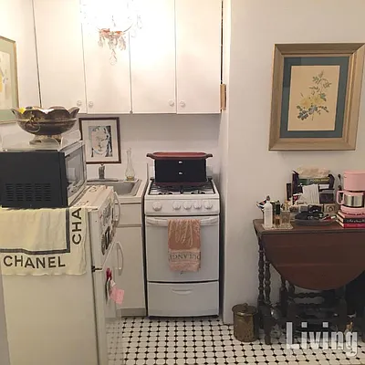 Rented by Living New York | media 11