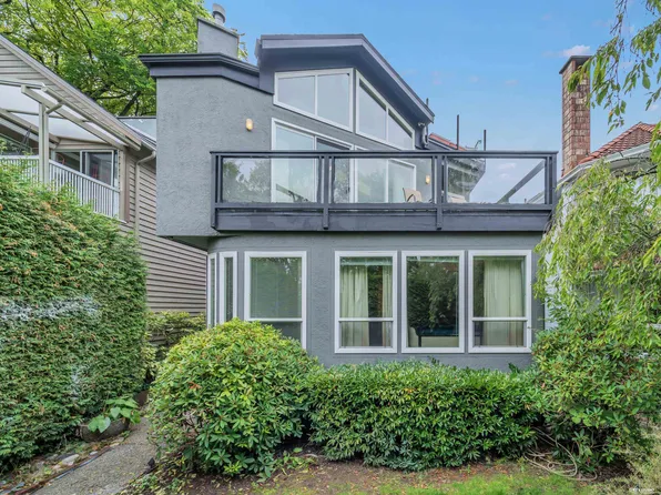 3675 Blenheim St, Vancouver, BC V6L 2Y1