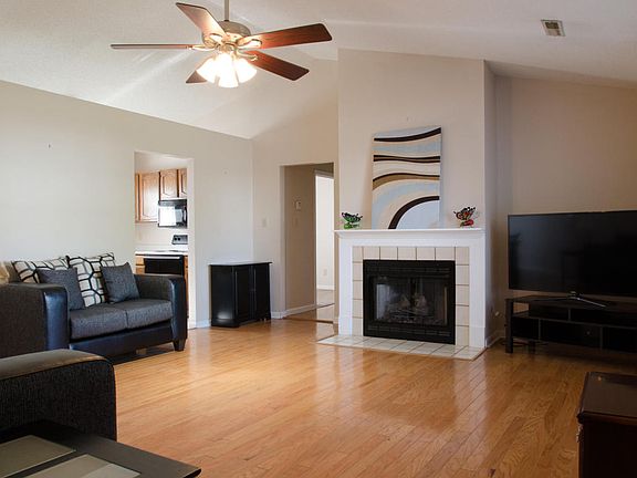2nd image of 1544 Carrie Belle Dr