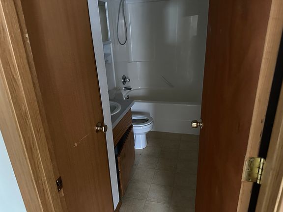 4th image of 6805 Jericho Ln SW