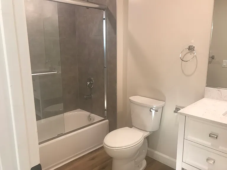5120 Cahuenga Blvd #103 — Photo 50
