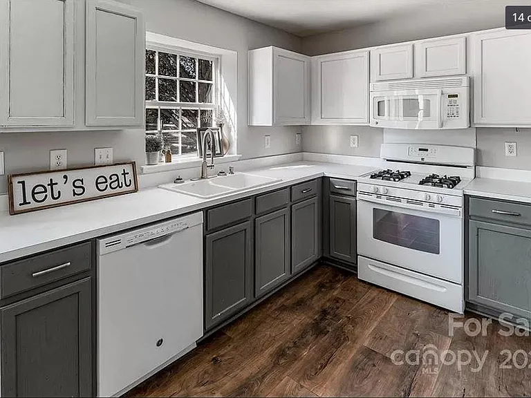 4613 Maple Crest Pl — Photo 18