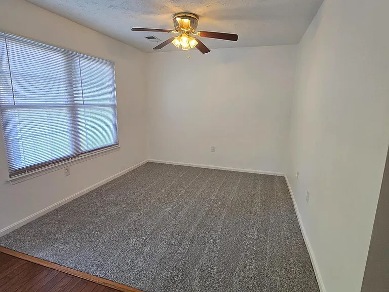6062 Red Squirrel Pl — Photo 4