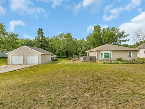 1006 5th Ave SE, Little Falls, MN 56345