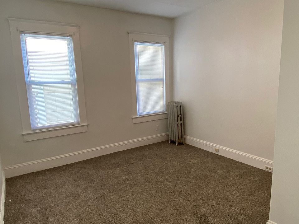 Front bedroom