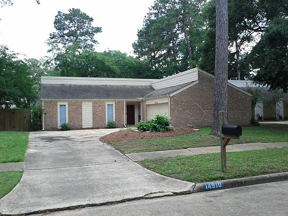 2nd image of 14910 Forest Lodge Dr