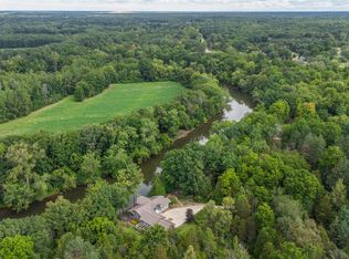 6399 N McKinley Rd, Flushing, MI 48433