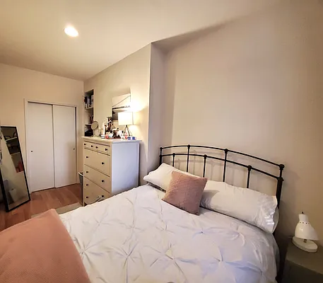 Rented by Teresa Lai, LREB | media 13