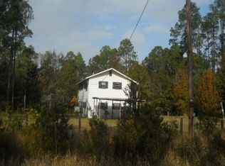 15400 Green Dr, Coden, AL 36523