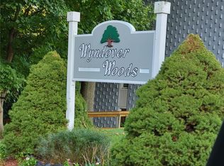 1 Wyndover Woods Ln APT 17, White Plains, NY 10603