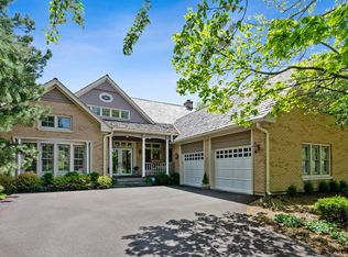 4664 Red Wing Ln, Long Grove, IL 60047