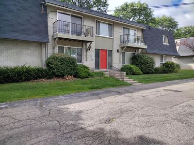 19800 W Twelve Mile Rd APT 4, Southfield, MI, 48076
