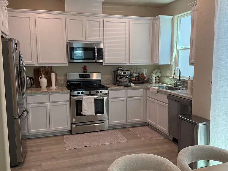 4519 Ocean Ln — Photo 6