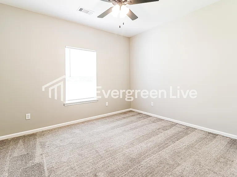 4521 Western Woods Dr — Photo 12