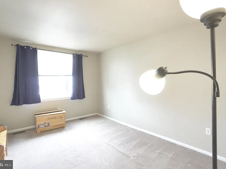 2041 Greenes Way Cir — Photo 14
