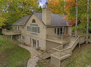 4224 Casey Rd, Dryden, MI 48428