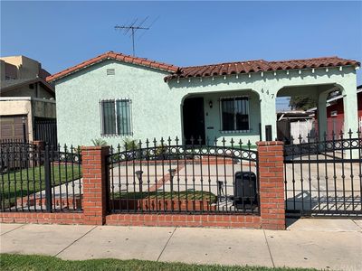 447 W 92nd St, Los Angeles, CA, 90003