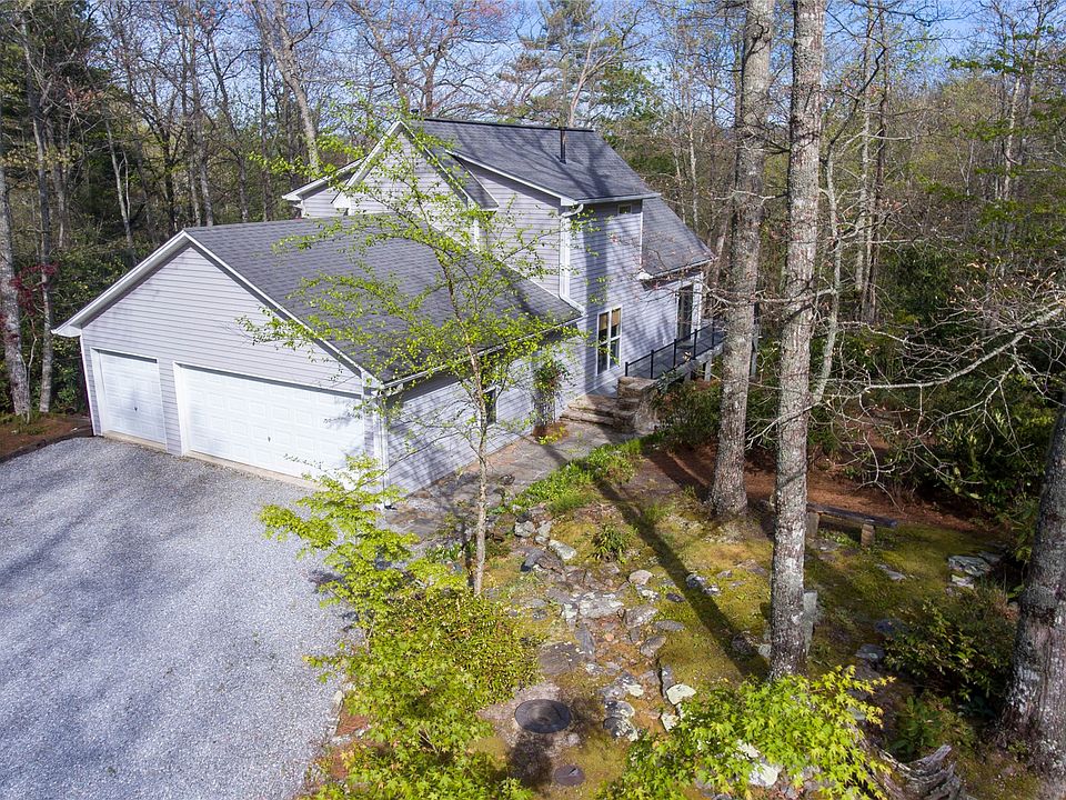 1st image of 176 Long Pond Lane