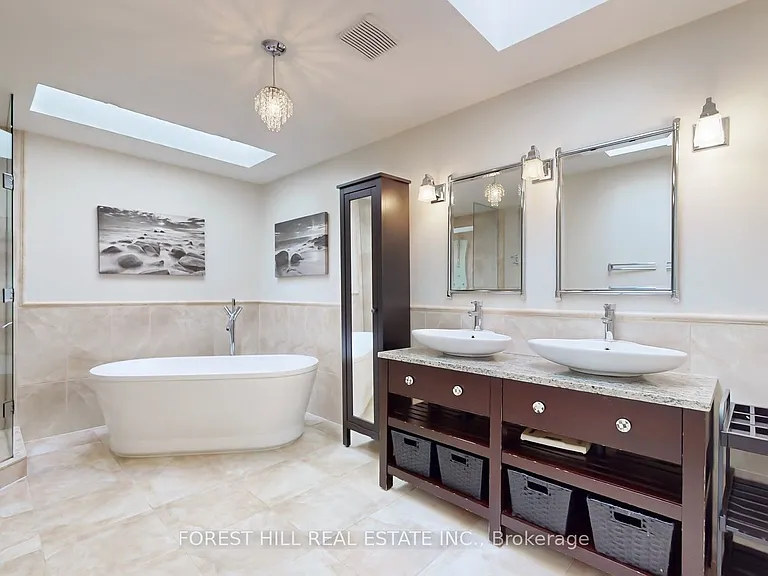 43 Oakhurst Dr — Photo 16
