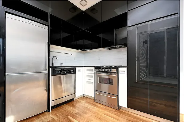 Rented by Compass | media 5