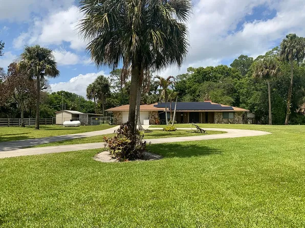400 E Weatherbee Rd, Fort Pierce, FL 34982