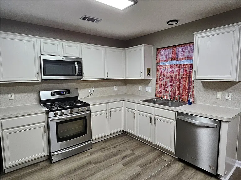 19411 Ambrosia Falls Dr — Photo 9