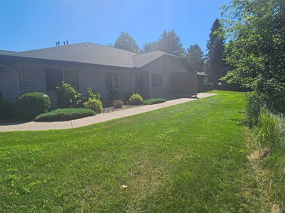 3rd image of 15774 Pine Meadows Lane