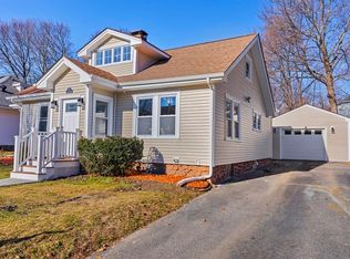 11 Davidson Rd, Worcester, MA 01605