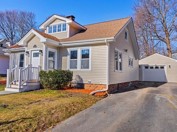 11 Davidson Rd, Worcester, MA 01605