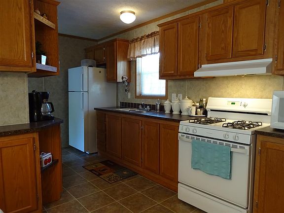4th image of 117 White Oak Dr