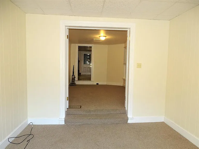 46 W Main St — Photo 3