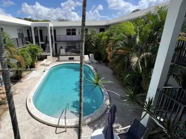 465 S Royal Poinciana Blvd APT 11A, Miami Springs, FL 33166