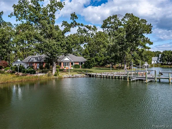 181 Duckbill Rd, White Stone, VA 22578