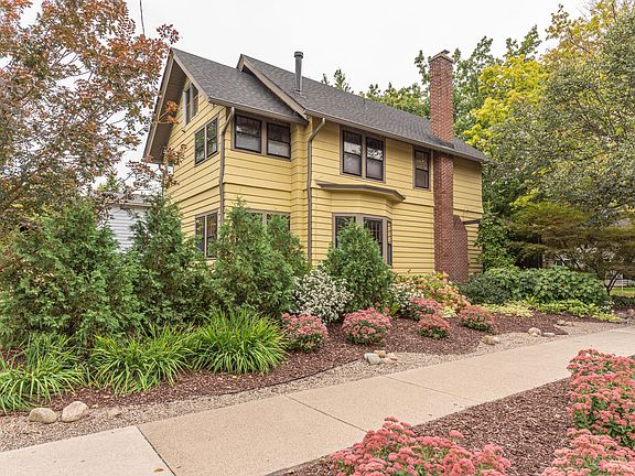 3rd image of 1205 Olivia Ave