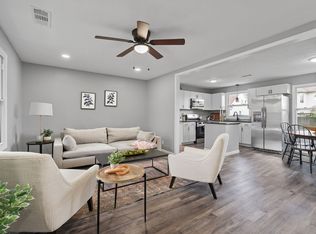 544 Stones River Rd, La Vergne, TN 37086