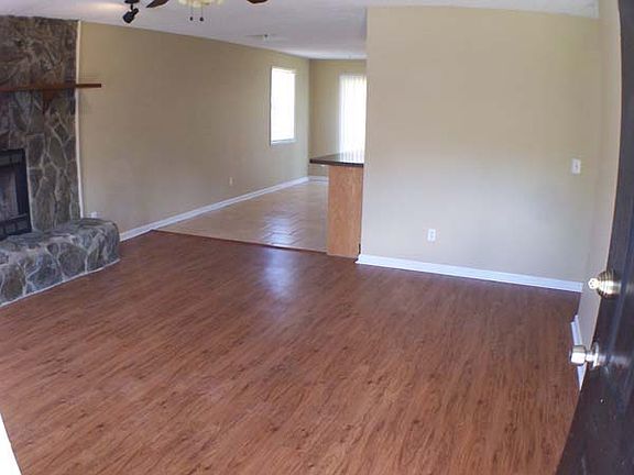 5th image of 7411 John F Kennedy Dr W