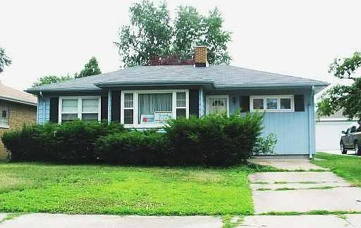 1st image of 117 E Waltham St
