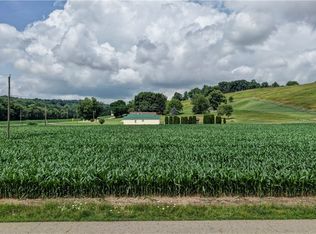 3408 Bair Rd NW, Dover, OH 44622