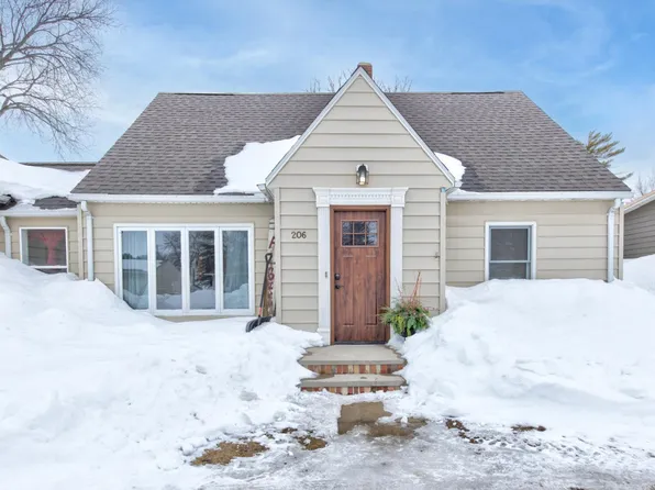 206 Water St, Russell, MN 56169