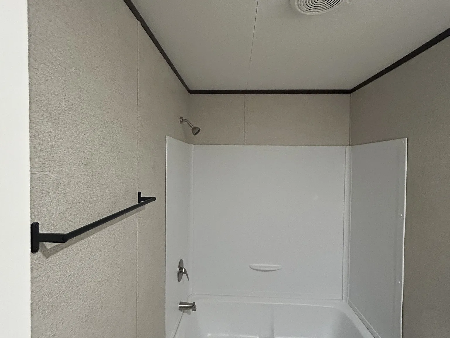 211 Addison Street - 1 — Photo 4