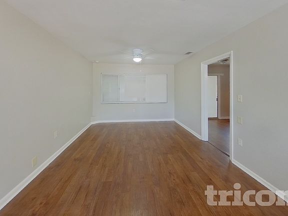 5th image of 1604 Clark St