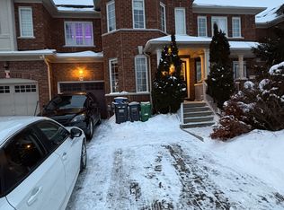 4 Sled Dog Rd, Brampton, ON L6R 0H8