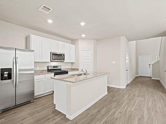 2nd image of 1106 Burkes Ridge Trl