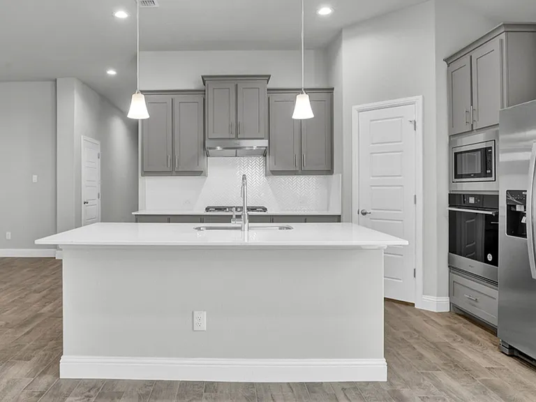 1717 Sparrow St — Photo 17