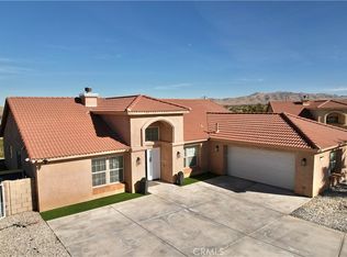 57290 Selecta Ave, Yucca Valley, CA 92284